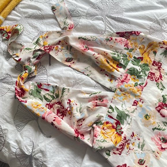 Floral backless mini dress - Picture 3 of 4